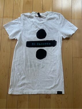 Ed Sheeran ÷ Concert T-Shirt